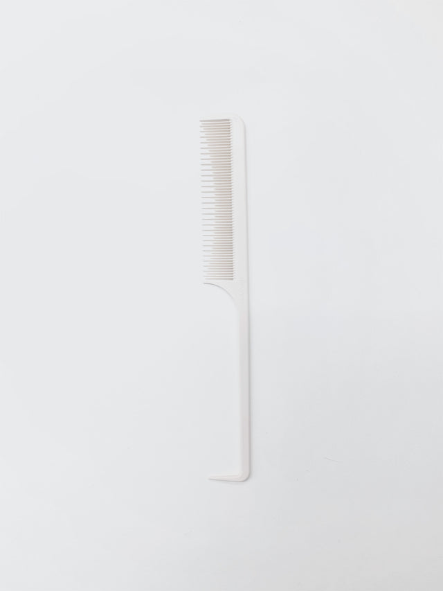 PFIZZ TAIL COMB