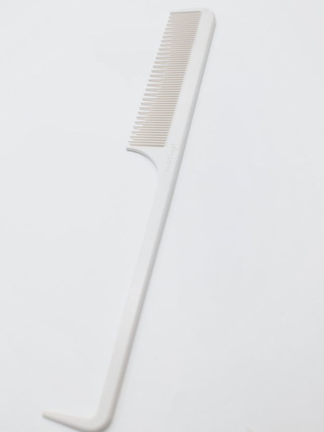 PFIZZ TAIL COMB