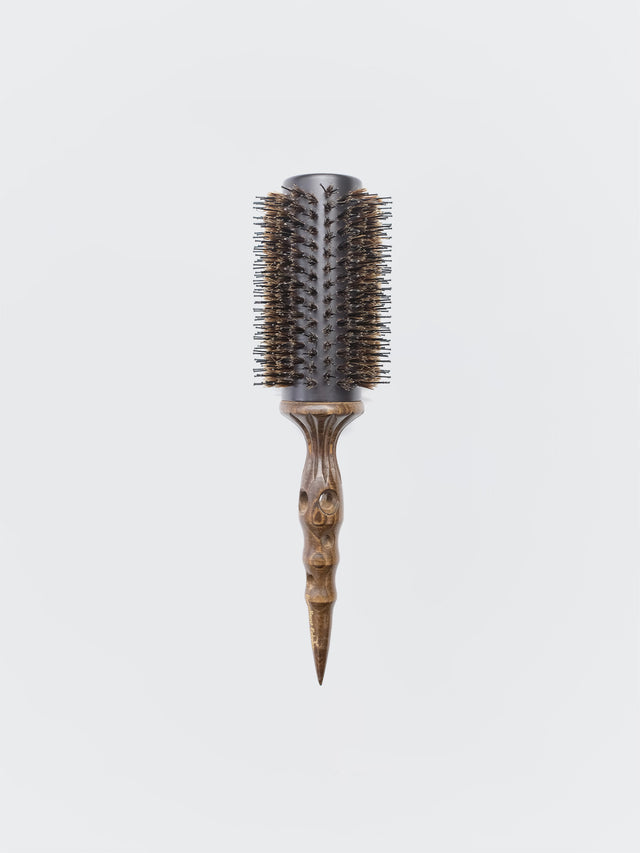 BOX OF ROUND BRUSHES